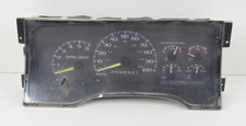 95-99 Chevrolet Tahoe Suburban Silverado Speedometer Instrument Cluster 16176841 95-99 Chevrolet Tahoe Suburban Silverado Speedometer Instrument Cluster 16176841