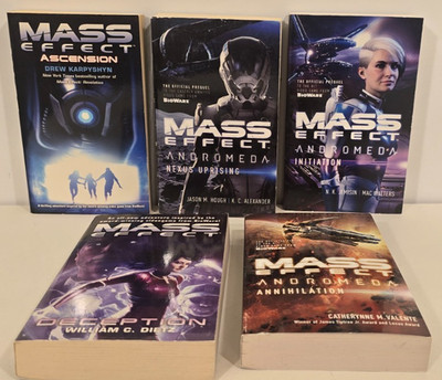 Mass Effect Paperback Books, Lot of 5 Mass Market Books.