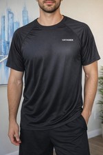 Voyager Black Athletic Performance T-Shirt. Size M