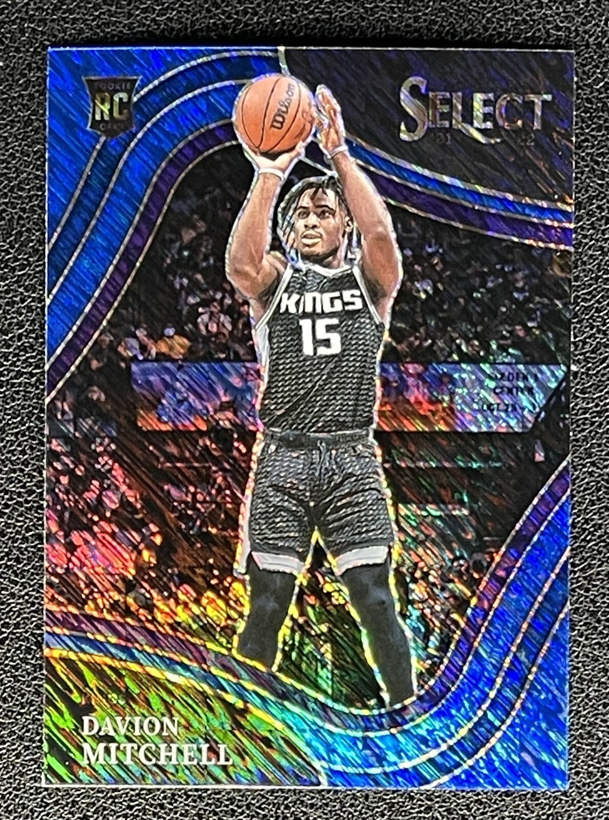 2021-2022 Select Davion Mitchell RC Rookie Courtside Blue Shimmer Prizm #280