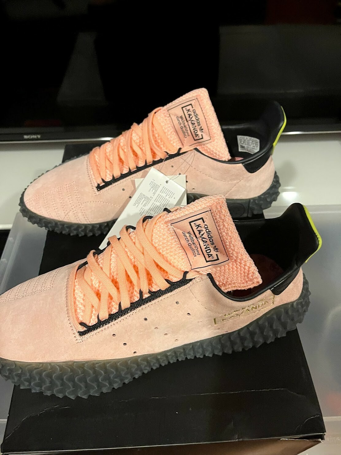 Size 9 - adidas Kamanda x Dragon Ball Z 