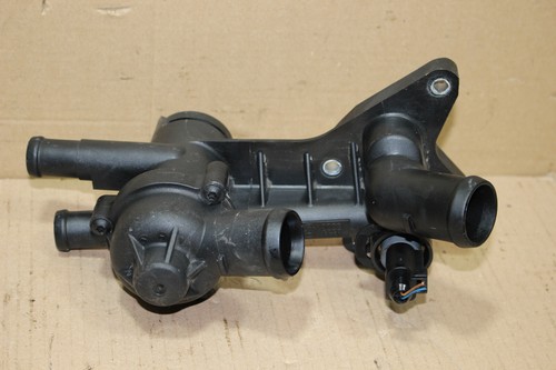 Thermostatgehäuse Kühlwasserflansch 03C121111B VW Polo Seat Ibiza Skoda Fabia