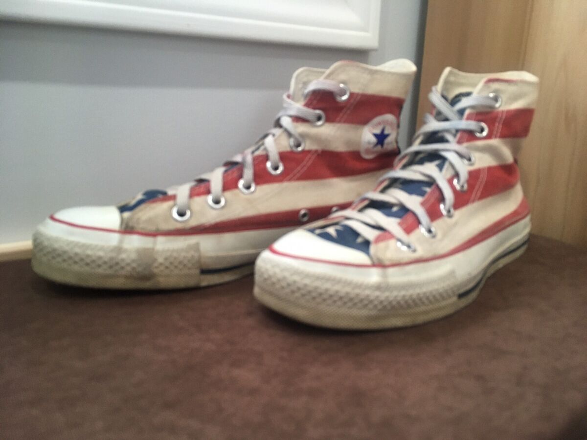 Vintage 80s Made in USA Converse Chuck Taylor All Star Hi Vintage 80s Made in USA Converse Chuck Taylor All Star Hi