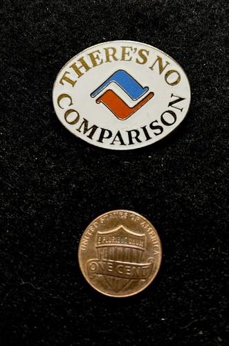 VAIL 'NO HAY COMPARACIÓN' Pin de esquí vintage COLORADO solapa de viaje de recuerdo - Imagen 2 de 3