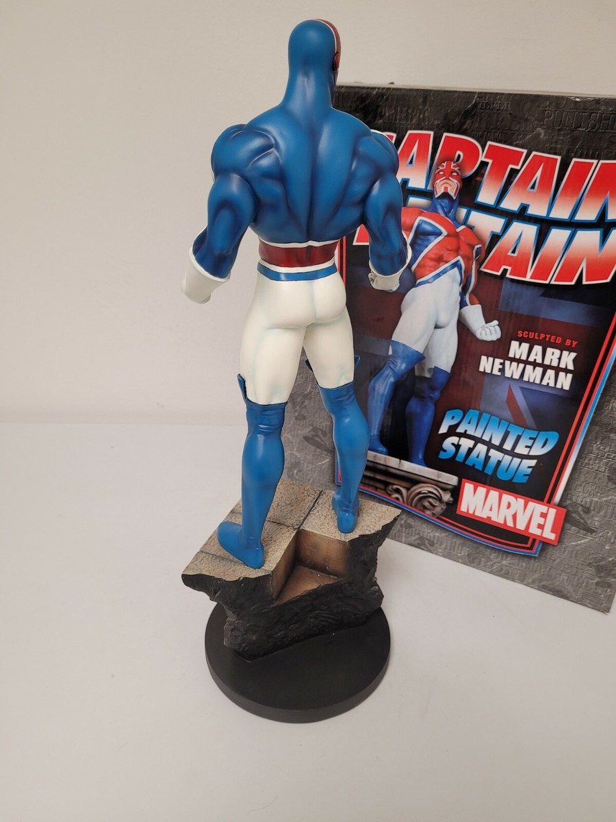 Bowen Designs Captain Britain Statue #213/700 *Marvel Sample