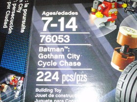 LEGO BATMAN GOTHAM CITY CYCLE CHASE 76053 SET COMPLETE