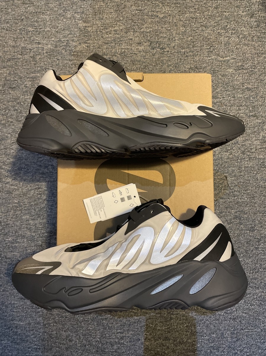 adidas Yeezy Boost 700 MNVN Bone (2020) - Size 10 - New adidas Yeezy Boost 700 MNVN Bone (2020) - Size 10 - New