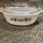 Vintage Fire King Oval Milk Glass 1-1/2 QT Primrose Casserole Dish WLid USA 467