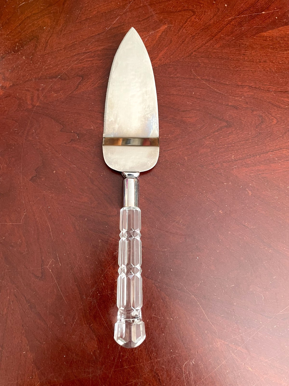 Pie Cake Server Clear  Lucite Handle Stainless Steel Serrated one side  11" L