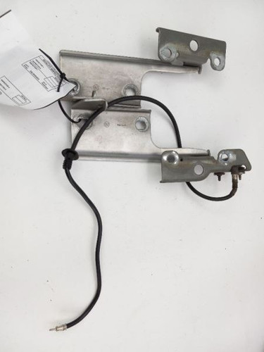 2005 CHEVROLET TRAILBLAZER HOOD HINGES