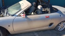 Porte avant et accessoires Mg F