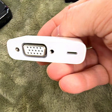 Apple A1439 Lightning to VGA Adapter White Portable VGA Female