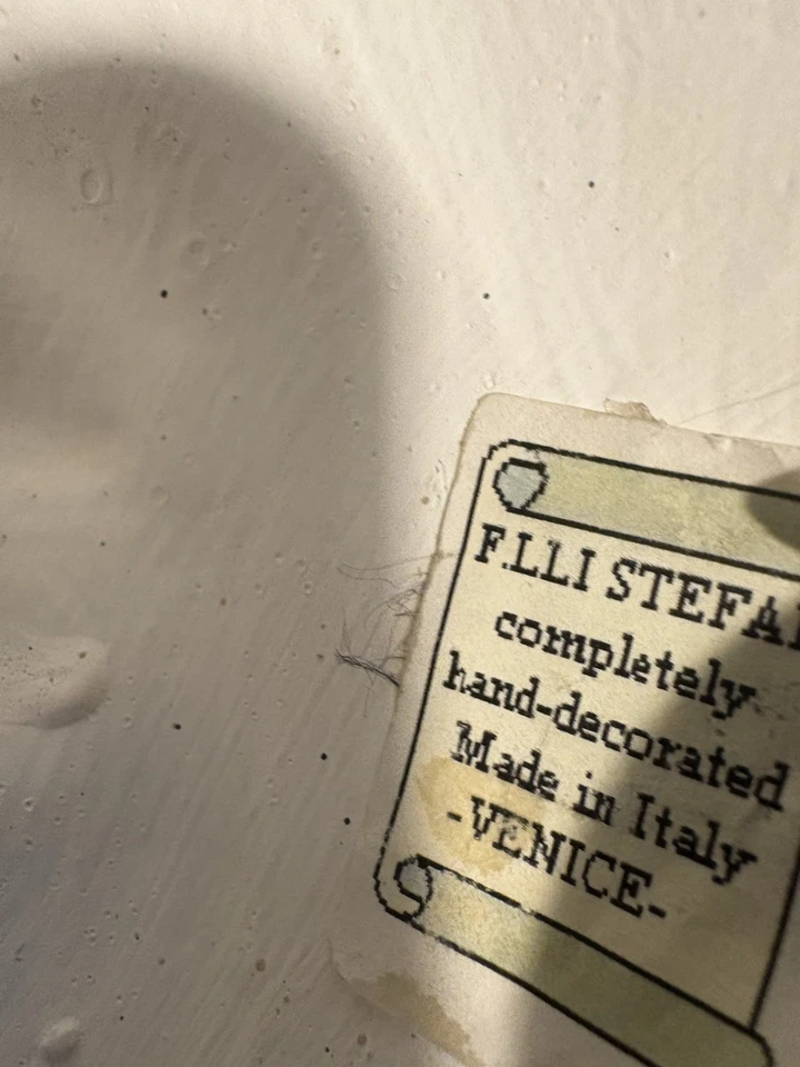 Máscara de mascarada hecha a mano en Italia Foto 3 de 4