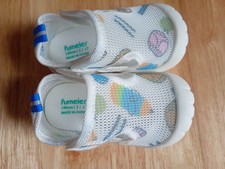baby toddler shoes sandals white blue UK size 5 (5 inc/  13 cm) 12-18 months