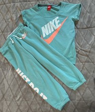 Nike Women  s Turquoise/Coral Sweatsuit Jogger Set XS/S