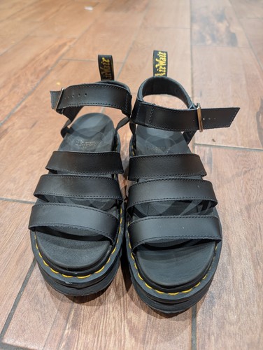 Dr Martens Womens Blaire Quad Platform Black Hydro Leather Sandals Size 9