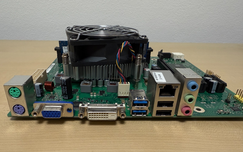 Mainboard Fujitsu D3400-A11GS5 Sockel 1151, Intel I3-4130 2 x 4GB DDR4 RAM - Afbeelding 2 van 4