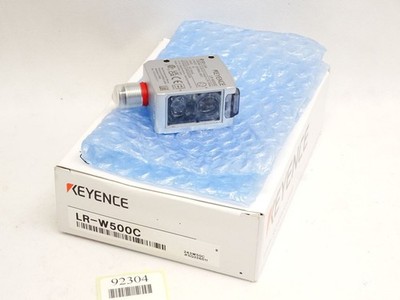 Keyence Multi-Function CMOS Analog Laser Sensor IL-S065 / New Original Packaging