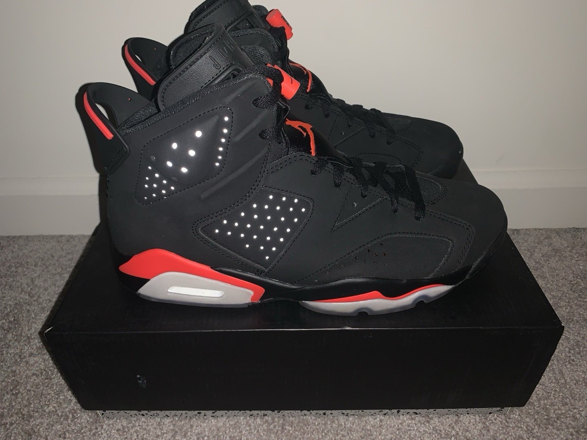 Jordan Air Jordan 6 Retro Infrared 384664-060 Black Men's Sneaker
