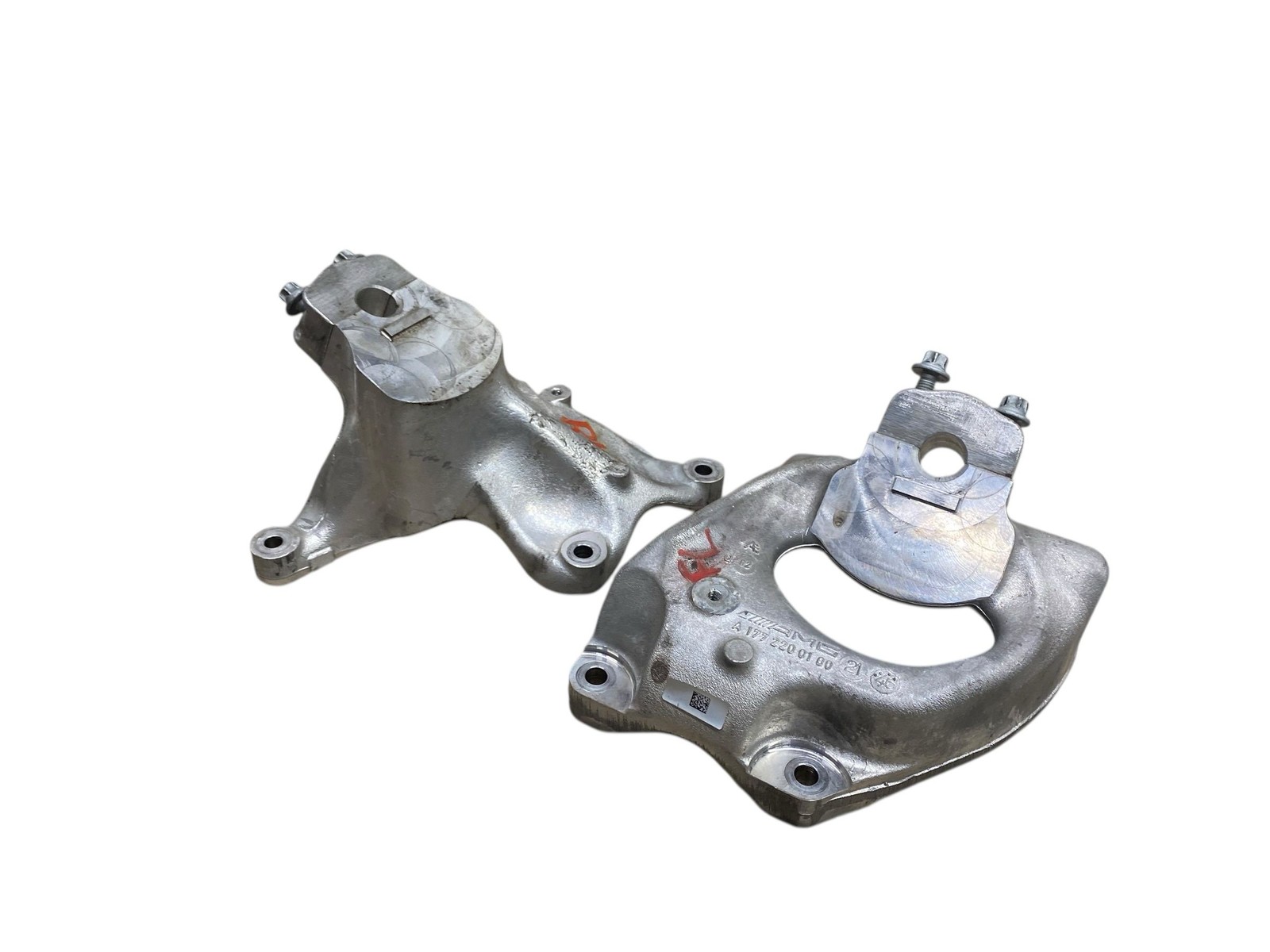 2022 Aston Martin V8 Vantage 4.0L M177 LH & RH Engine Motor Mount Bracket Set