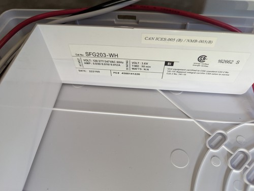 Running Man Sign LED 120-347 VAC RMPN0WH-IB1-T - Picture 3 of 7