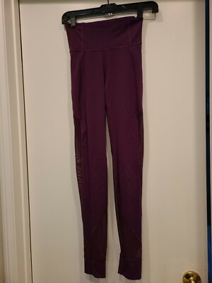 Gently Used! Women's Lulu Lemon Maroon Mesh Workout/Active