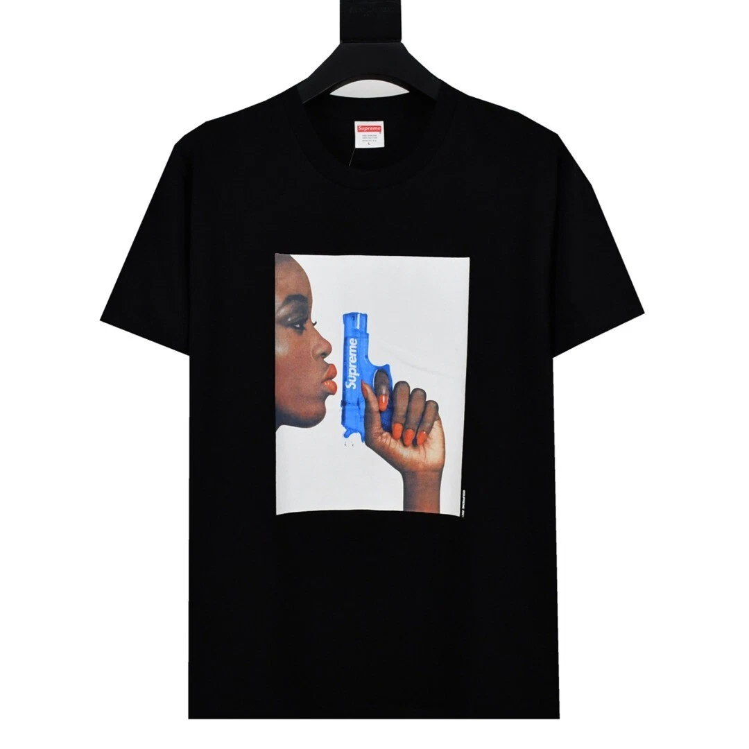 Supreme T shirt moyen neuf