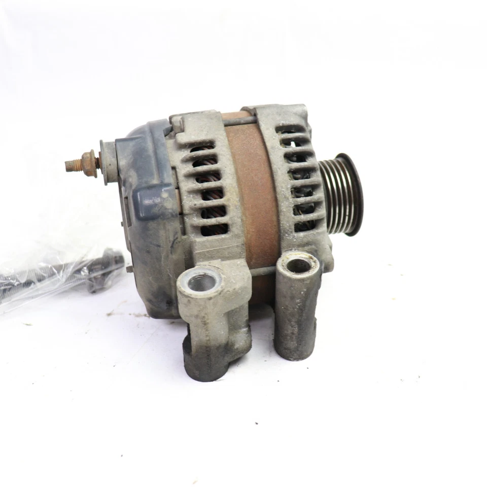 2005-2007 Chrysler 300 Alternator Generator Charging Assembly Engine Oem - Image 3 of 4