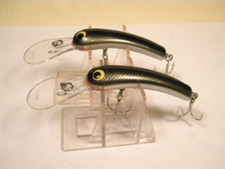 2 Vintage Bagleys Diving Smoo #3 Tennessee Shad wood crankbait lure