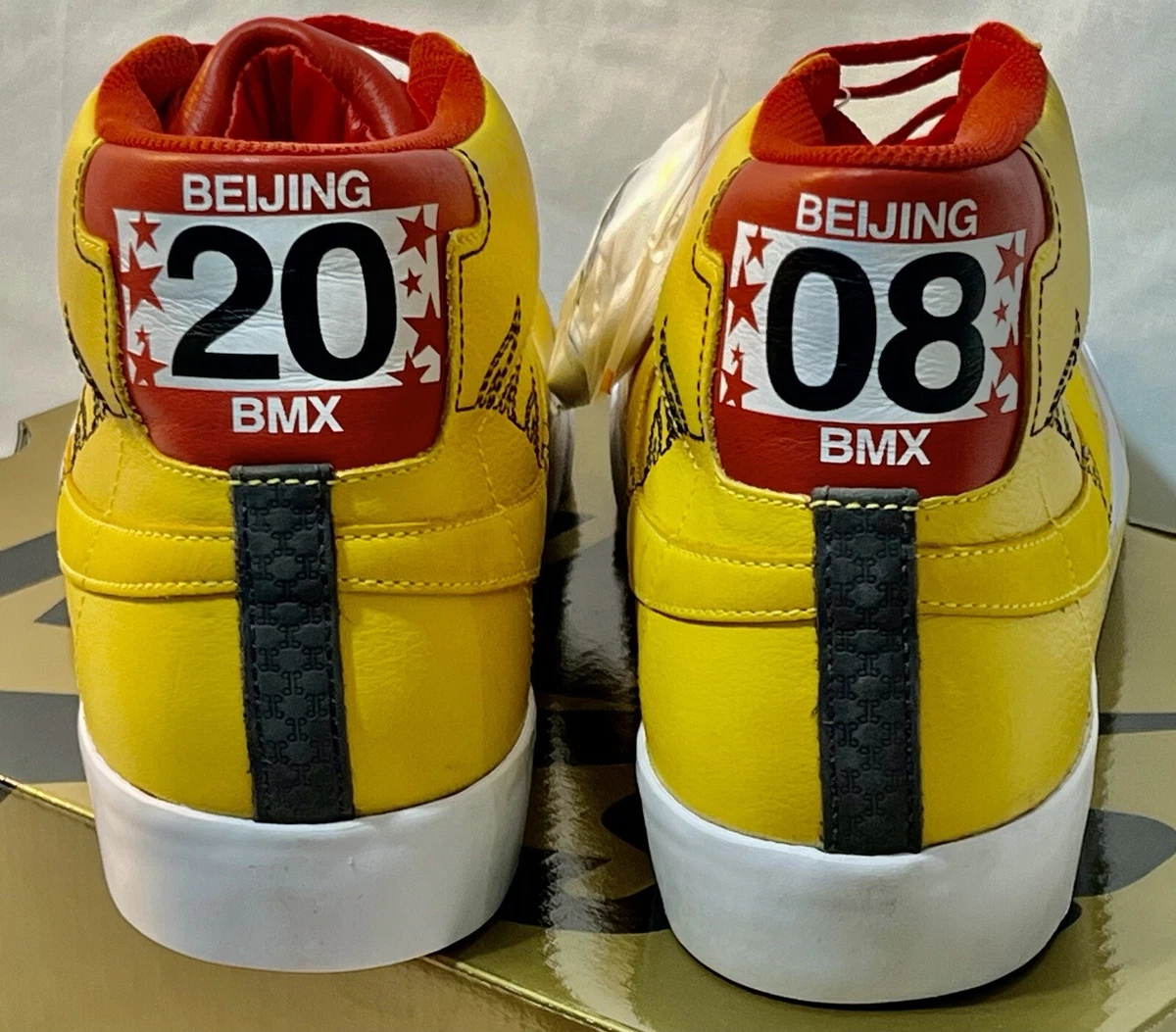 AUTHENTIC BRAND NEW Nike SB Blazer x Michael Lau Beijing BMX
