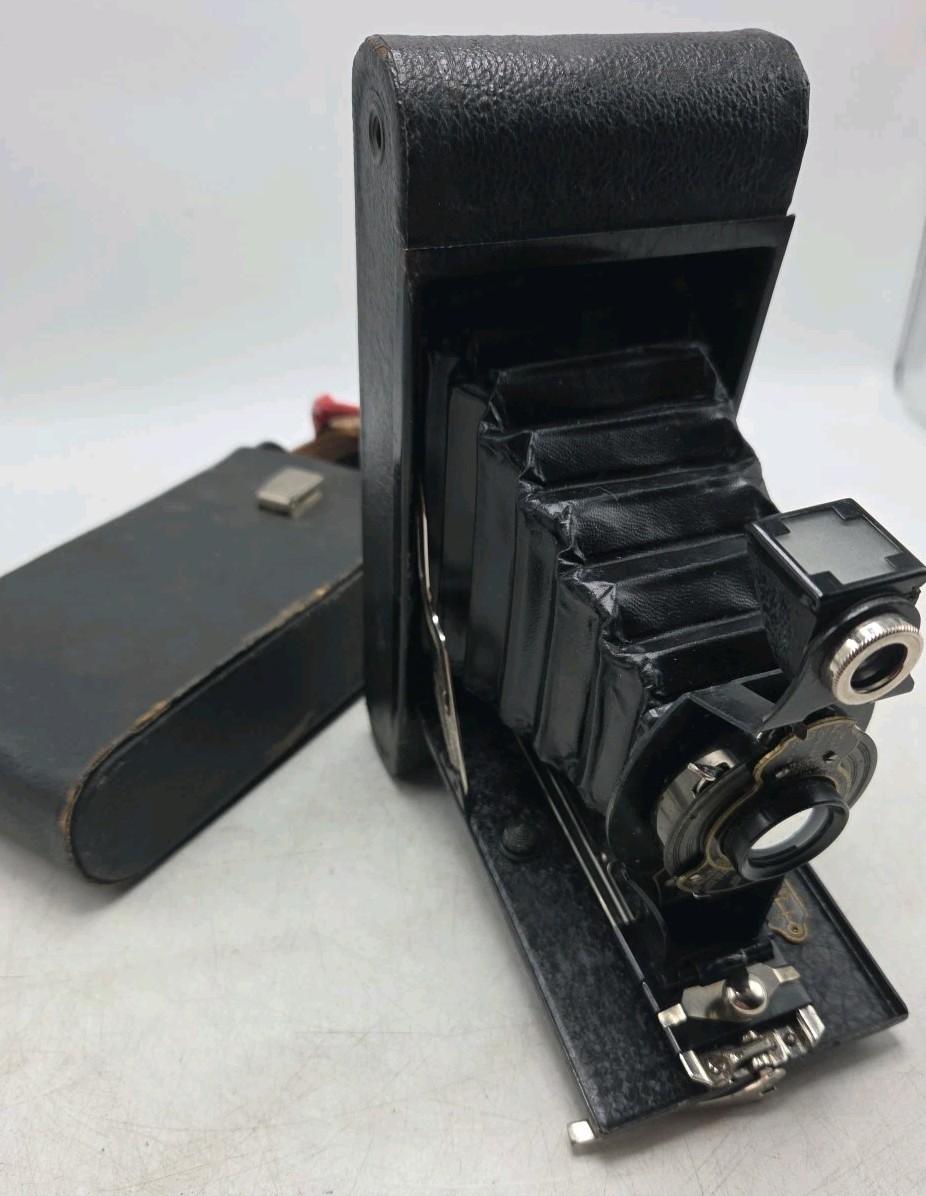 Antique Eastman Kodak No. 2-A Folding Autographic Brownie VTG Film Camera & Case