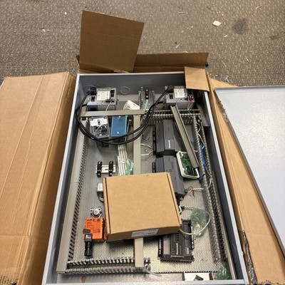 honeywell electric Circuit Board  See Description