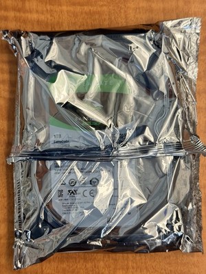 Seagate BarraCuda 1TB Internal 3.5'' (ST1000DM010) HDD, New, Sealed Package