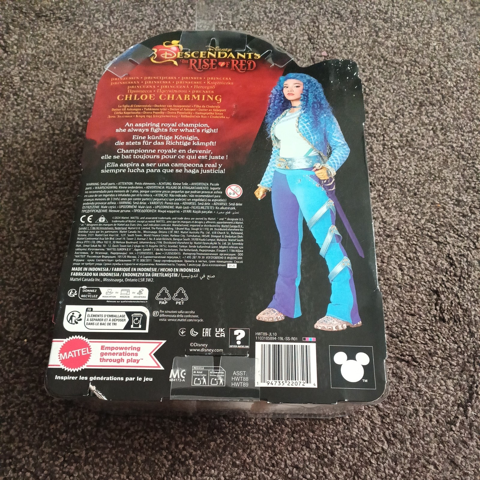 Mattel Disney Descendants the Rise of Red Princess Chloe Doll NEW SEALED image 2