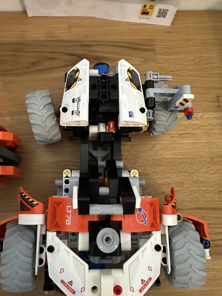 LEGO Technic 42178 Surface Space Loader, photo 4 of 5