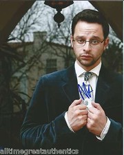 ACTOR COMEDIAN NICK KROLL SIGNED THE LEAGUE 8X10 PHOTO W/COA RUXIN SHIVA BOWL
