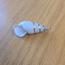 Gold Dipped Shell Pendant For Necklace White Charm
