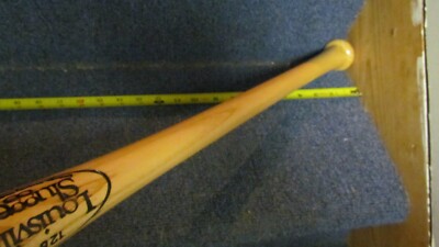 Cal Ripken Jr Commerative Baseball Bat 2131 Consecutive Game