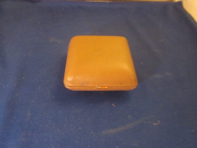 Picture 2 of 7
