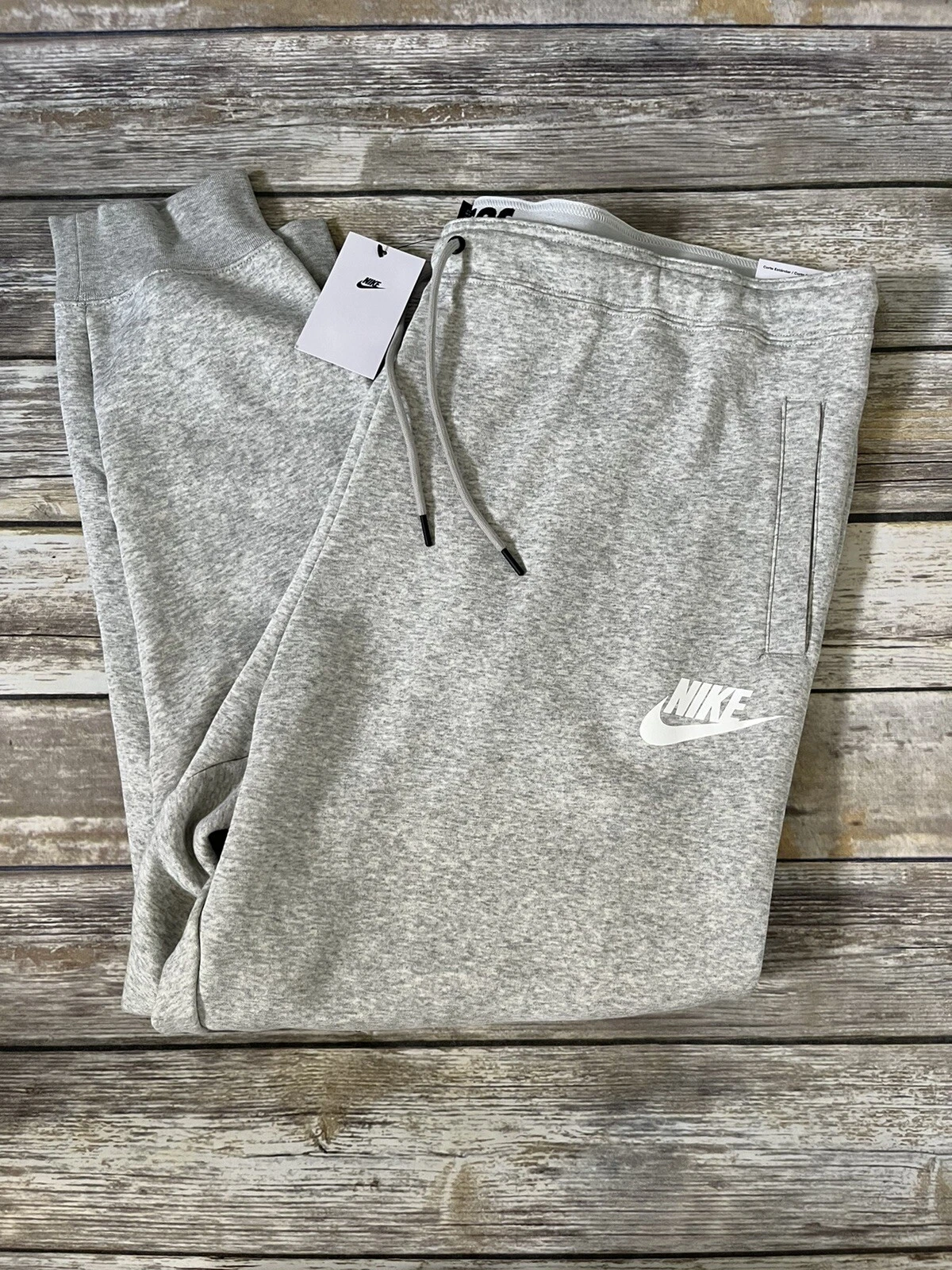 Nike Women's Plus Sportswear Essential Fleece Pants Joggers 3X Gray