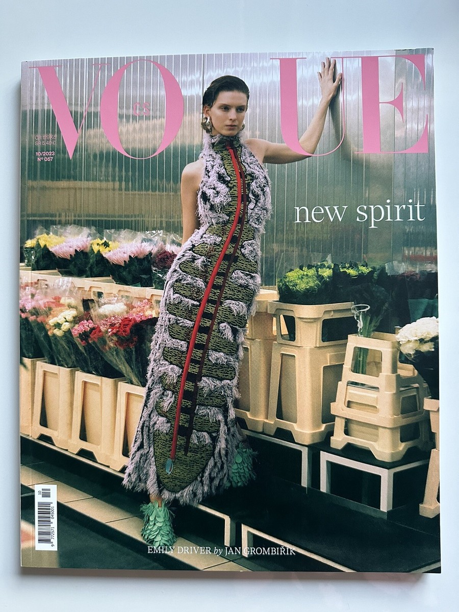 女性情報誌 Vogue Czechoslovakia November 2022 VOGUE Magazine Czechoslovakia CS November 2022 MAJDA JOHN