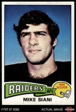1975 Topps #151 Mike Siani Raiders Villanova 8 - NM/MT