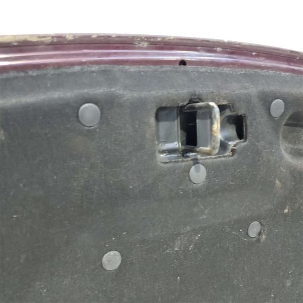 Maserati Quattroporte 2007 Engine lid Burgundy