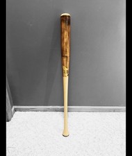 Bate de béisbol de madera de arce 33 pulgadas 30,5 oz. Natural/oro/tratado con llama. -2,5