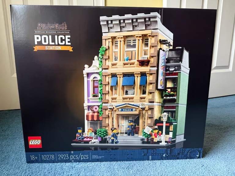 LEGO 10278 Police Station Modular Building – Creator Expert – New Sealed
