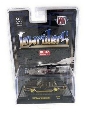 ミニカー M2MACHINES s-l400.jpg