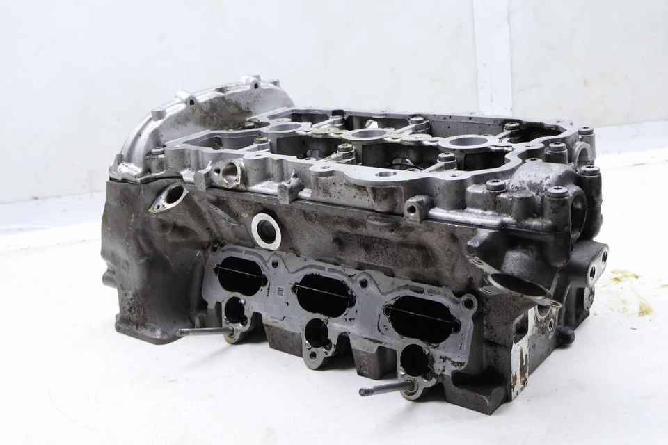 2006-2009 AUDI A4 QUATTRO 3.2L - LEFT BKH 3.2 Engine Cylinder HEAD 06E103067AL - Image 3 of 4