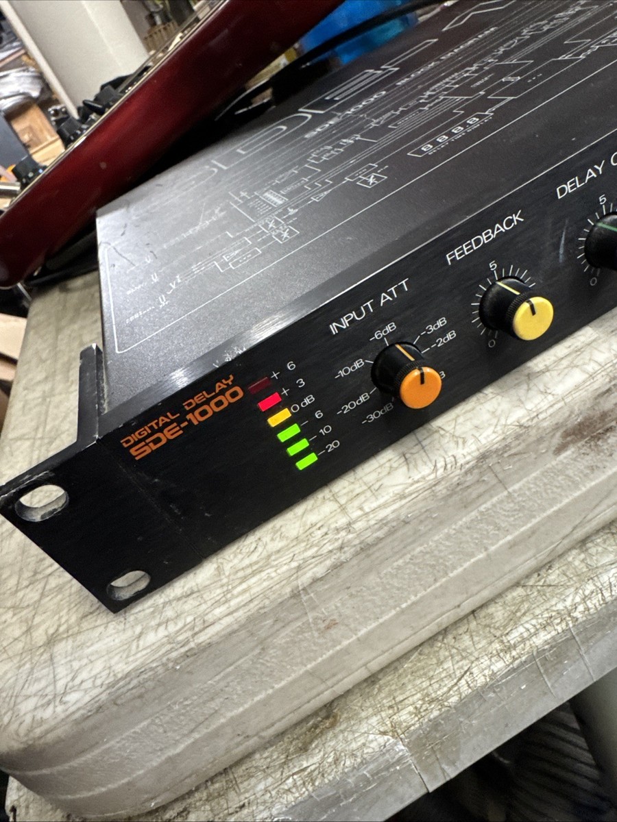 Roland Sde-1000 1u Rack Mount Digital Delay Vintage Effects for