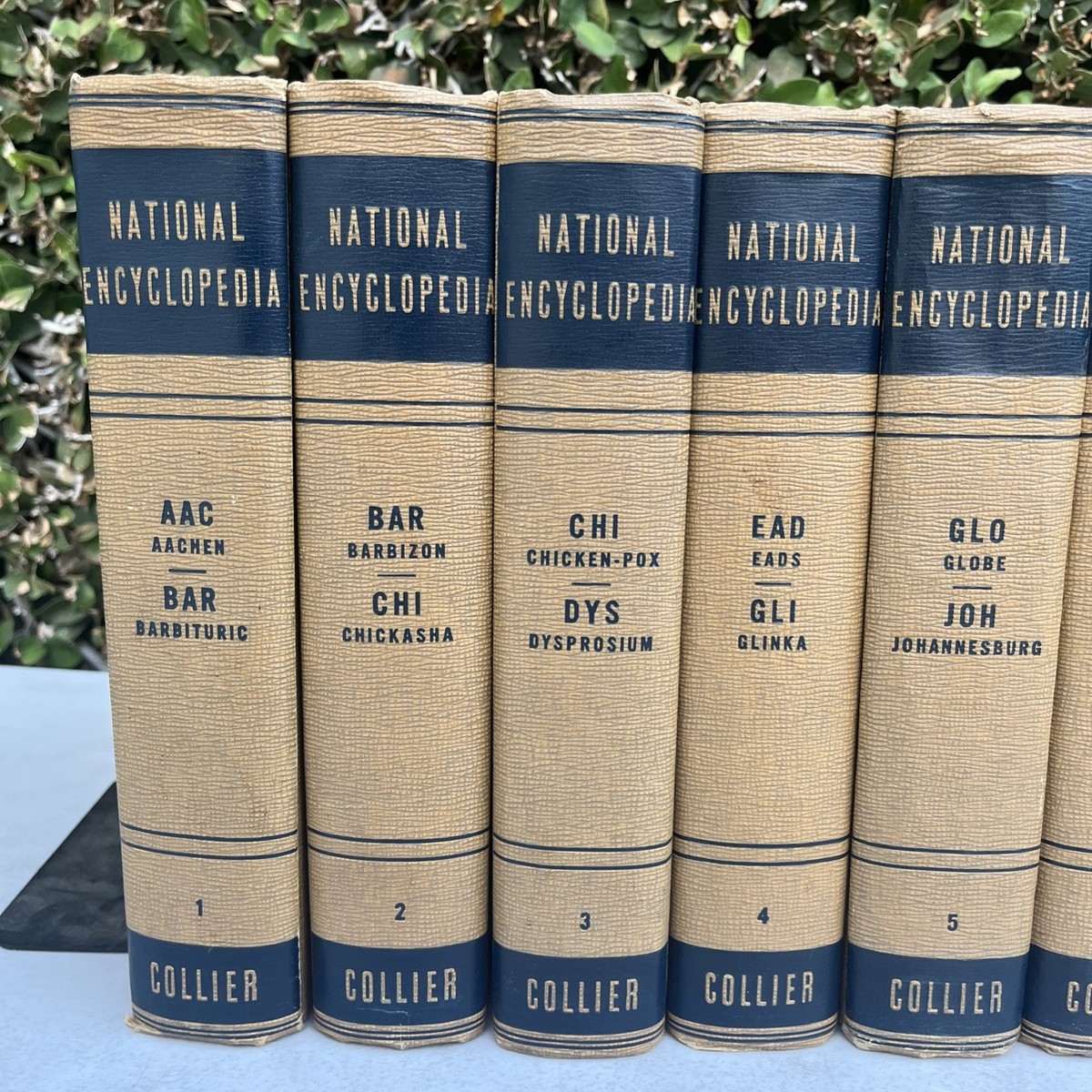 1947 Collier National Encyclopedia Complete 10 Volume Set