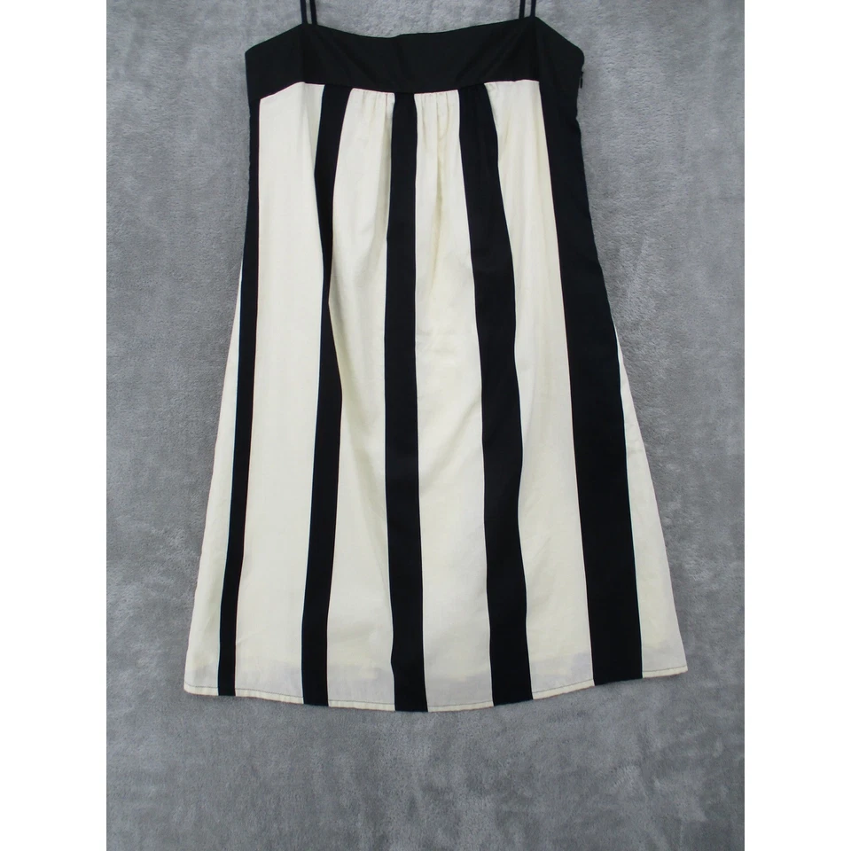 Zara 基本款连衣裙小号迷你 A 字条纹娃娃学院风线拉链象牙色黑色 — 第 4/4 张图片